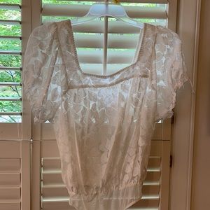 Free People floral white lace puff sleeve bodysuit